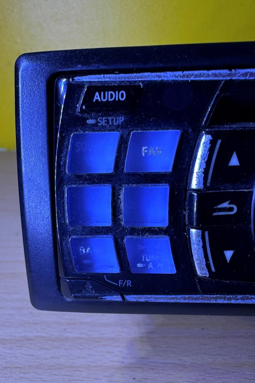 Autorradio Alpine CDE-123R 1-DIN – photo 6